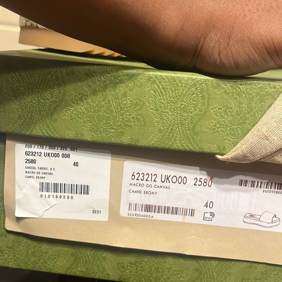 Gucci WOMEN'S PLATFORM SLIDE SANDAL - Picture 7 of 7